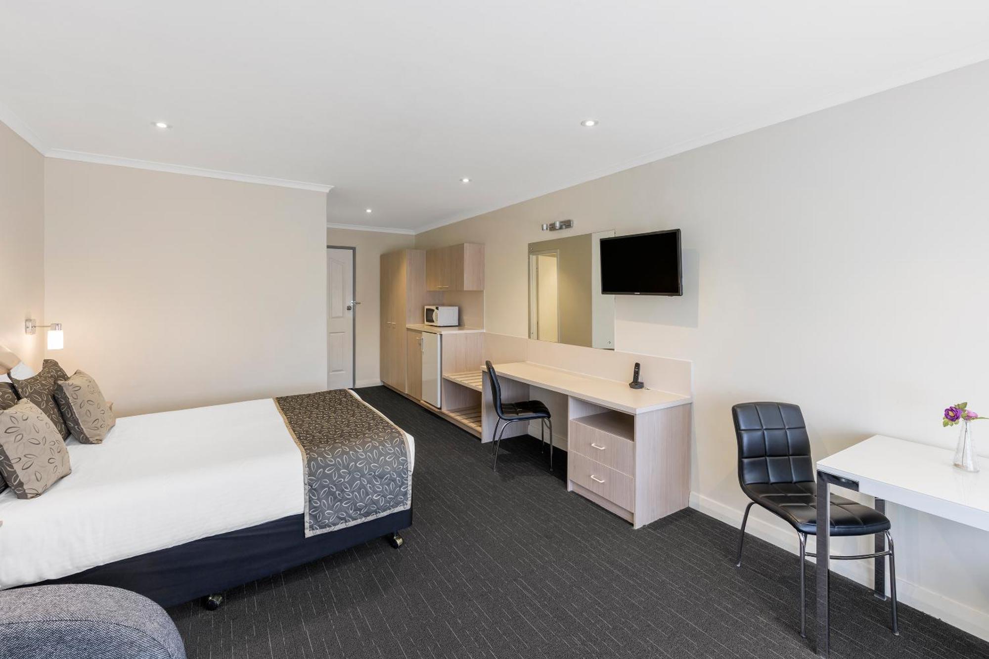 Adelaide Granada Motor Inn Pokoj fotografie
